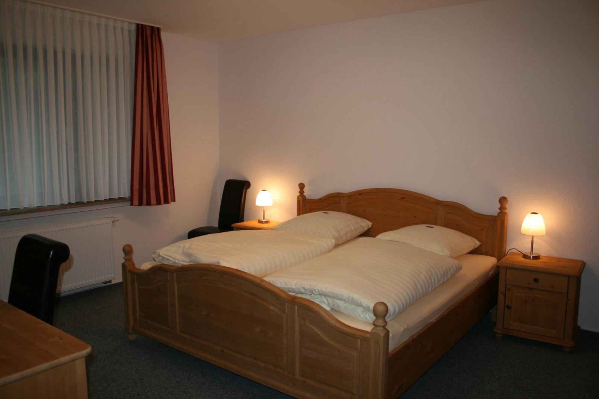 Hellmanns Hotel Bremers Bauerndiele Wiefelstede Εξωτερικό φωτογραφία