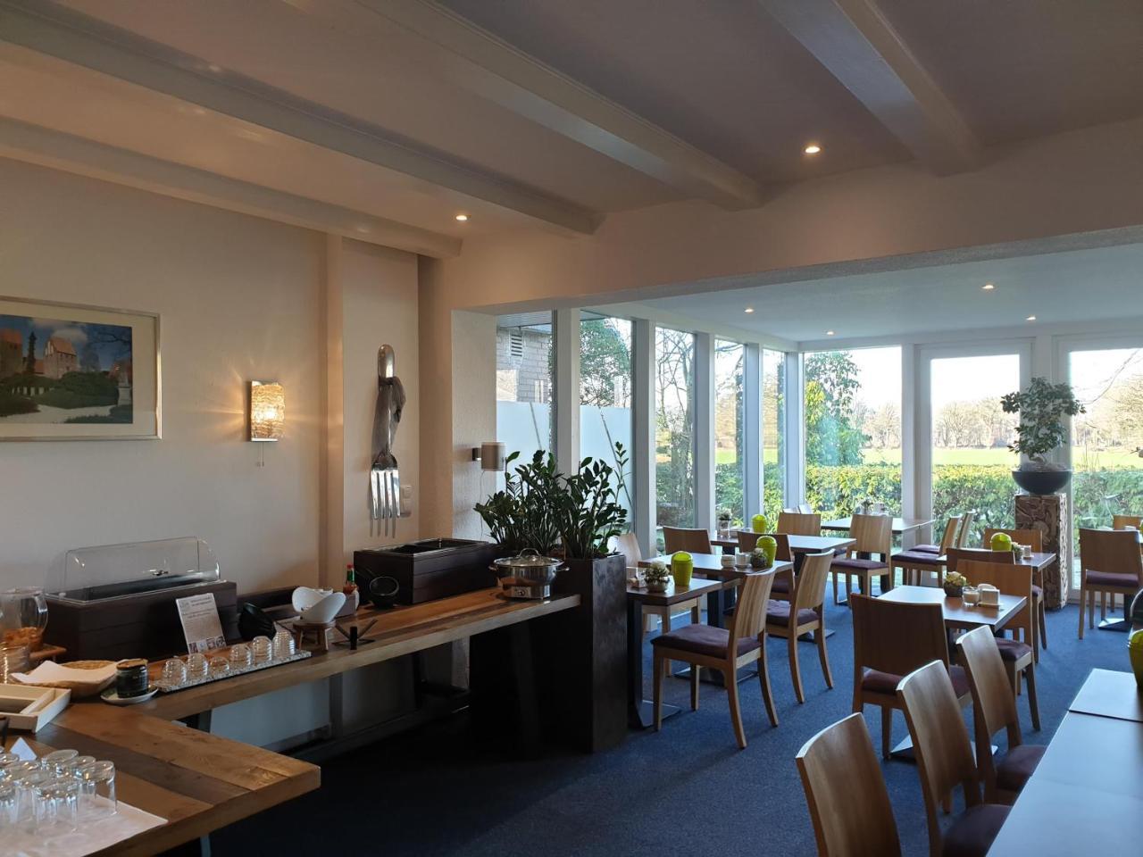 Hellmanns Hotel Bremers Bauerndiele Wiefelstede Εξωτερικό φωτογραφία